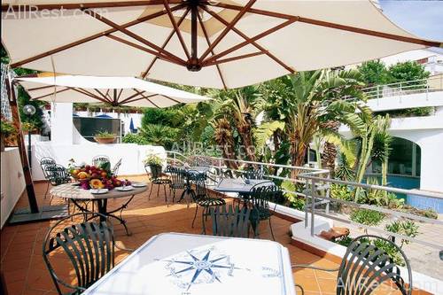 Miramare & Castello 13